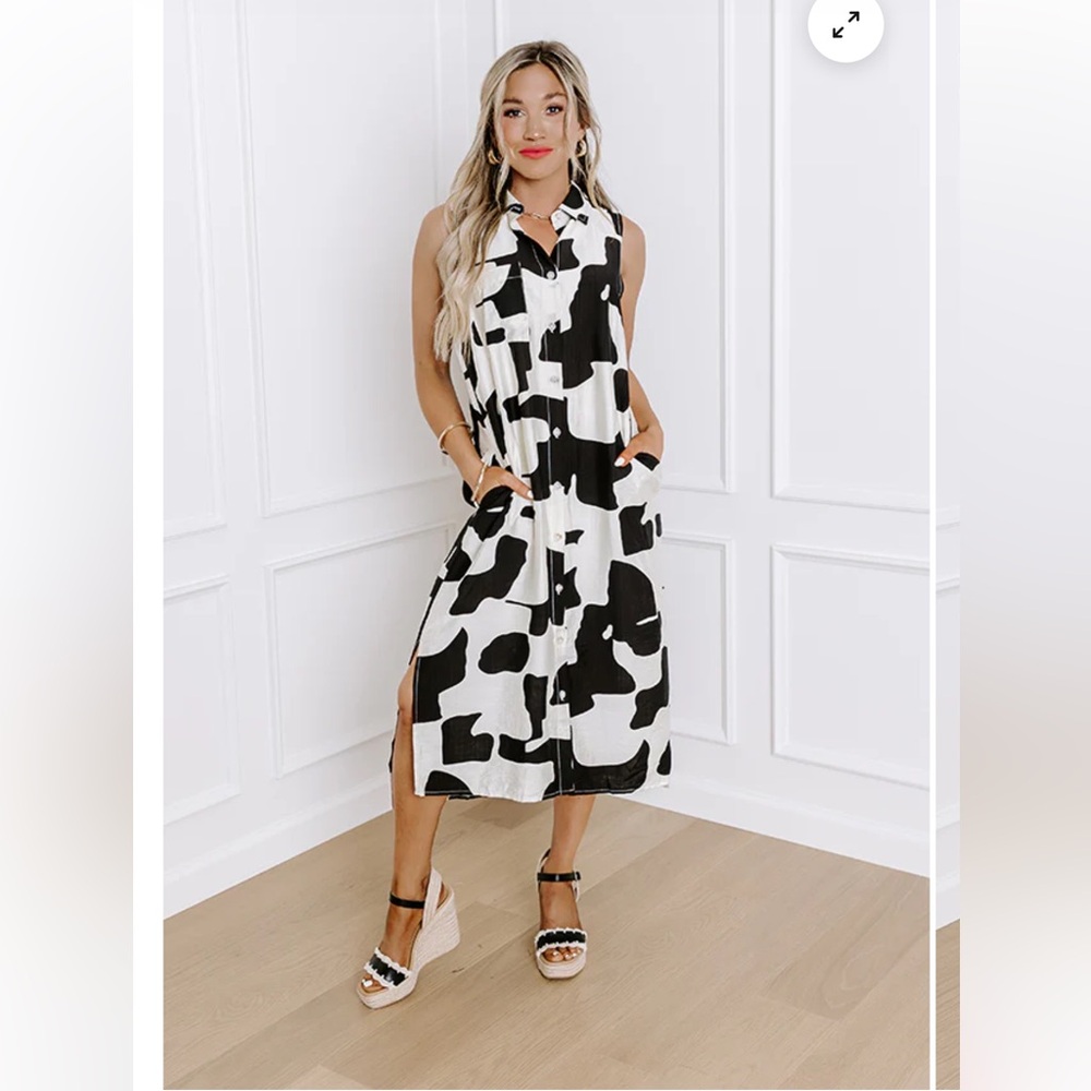 Entro Black and White Patterned Midi Dress
